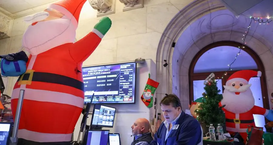 US stocks-Wall Street ends up with help from Nike, FedEx and consumer sentiment