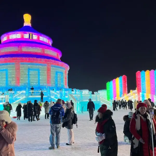 China's 'ice city' Harbin draws record tourists over New Year holiday