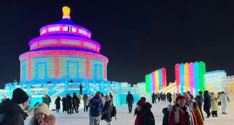 China's 'ice city' Harbin draws record tourists over New Year holiday