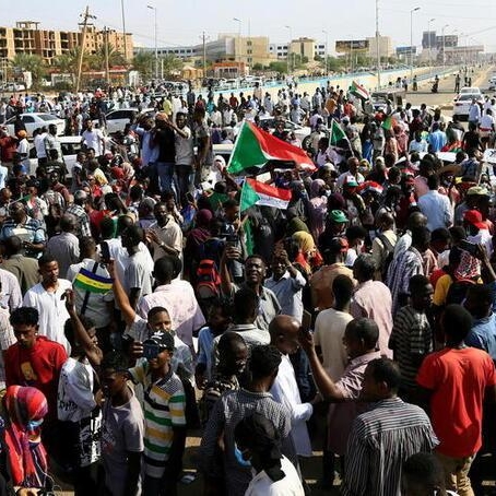 وفاة متظاهرين في السودان أثناء احتجاج للمطالبة بحكم مدني