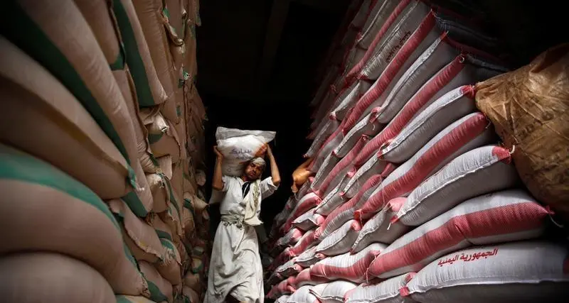 Egypt scraps tariff imposed last year on sugar exports-ministry