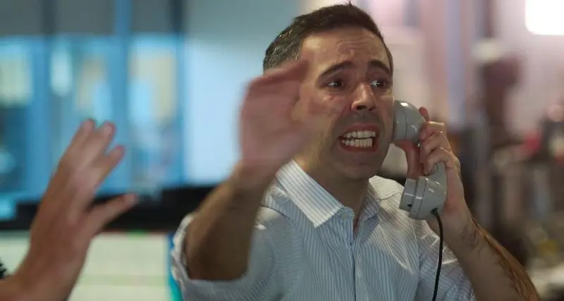 Oil stocks lift European shares as growth worries persist