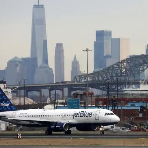 US judge blocks JetBlue from acquiring Spirit Airlines