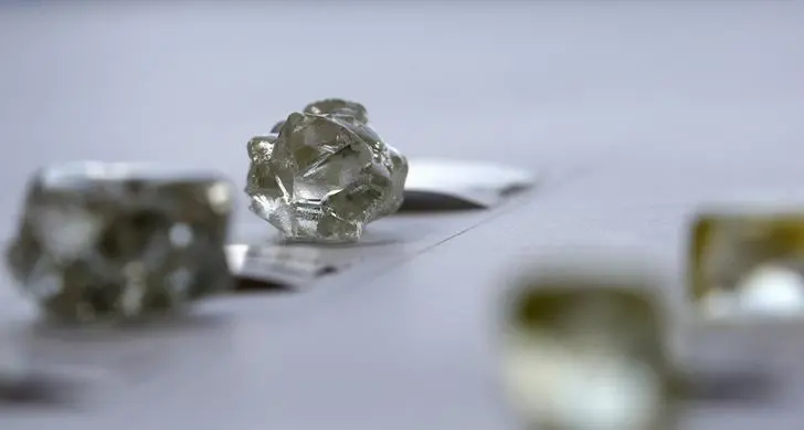 De Beers agrees to give Botswana more rough diamonds in new sales pact