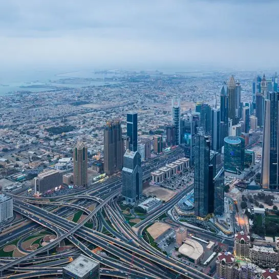 Wealthy investors are buying Dubai homes with cash as interest rates rise