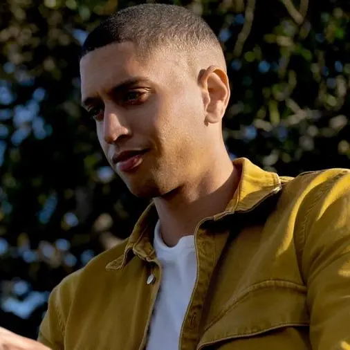 Microsoft and Ericsson bring enterprise-grade 5G laptop management to Windows 11