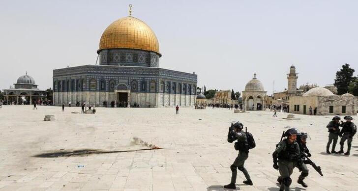 UAE condemns Israeli forces storming Al Aqsa Mosque