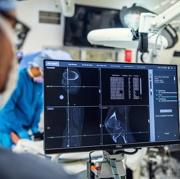 Healthpoint celebrates milestone of 100 robotically assisted surgeries