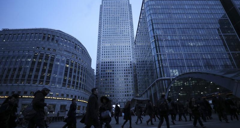 Britain's fund management assets rise in 2021, slowdown seen