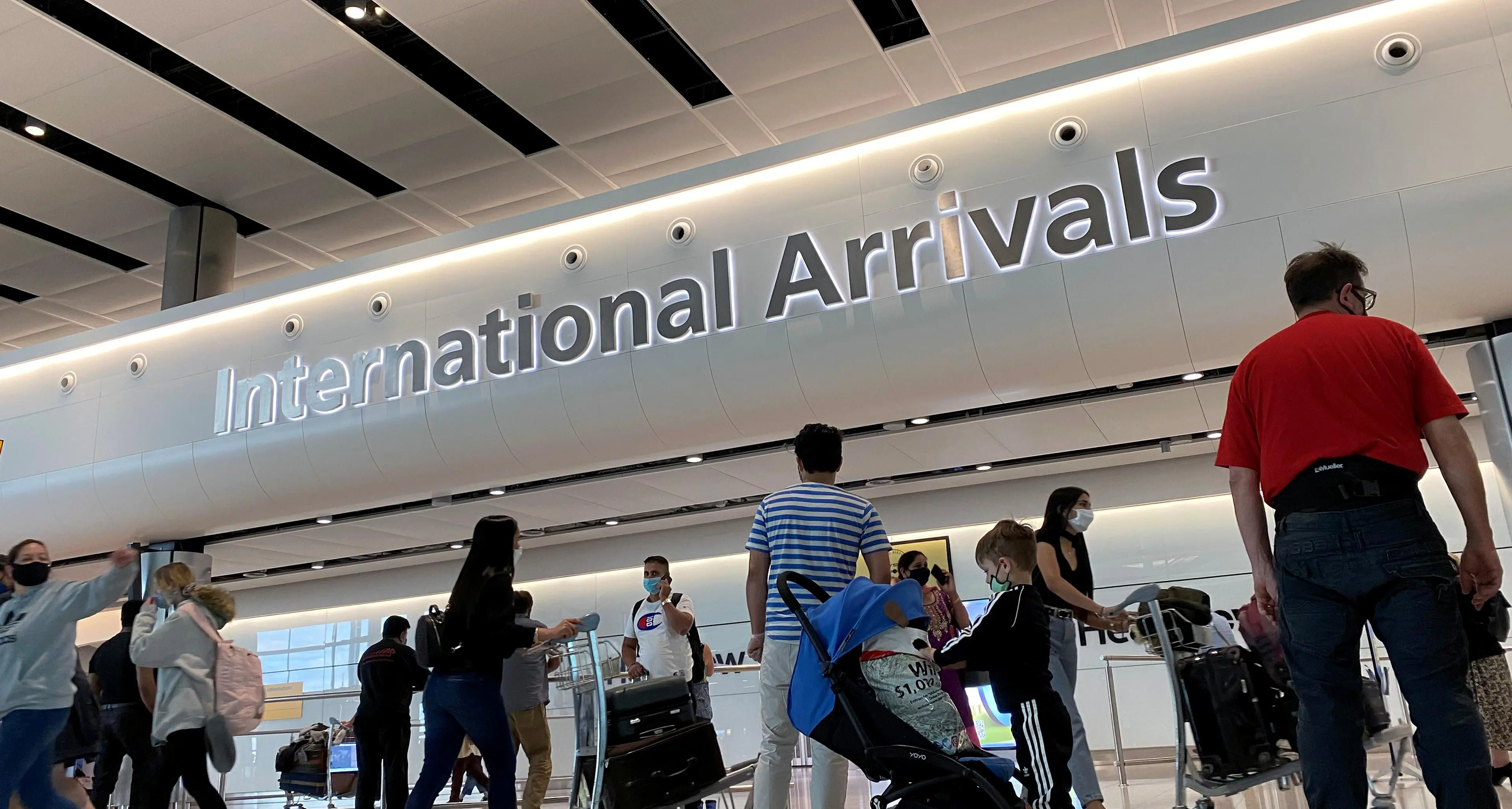 UK regulator rejects Heathrow request for pandemic cushion