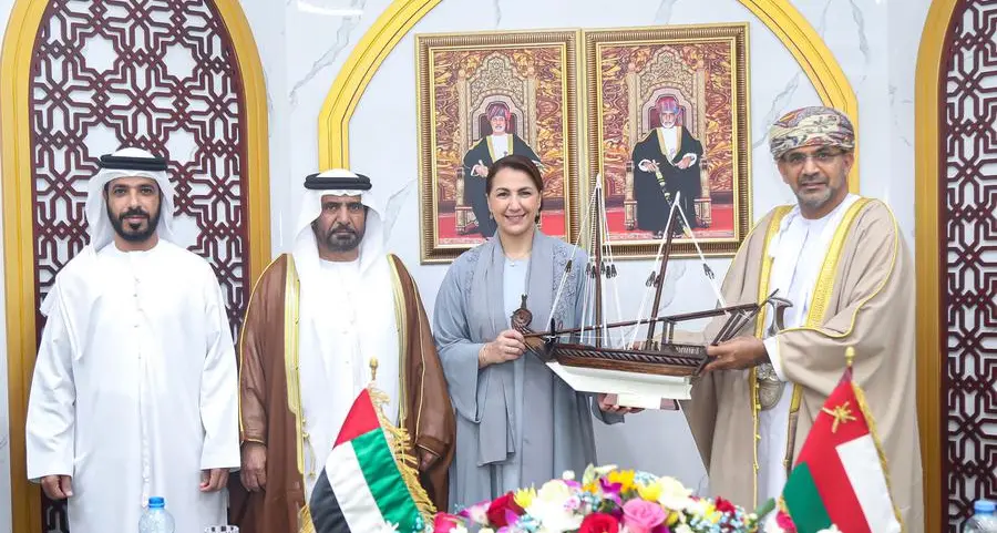 UAE, Oman sign deal to boost environmental preservation efforts