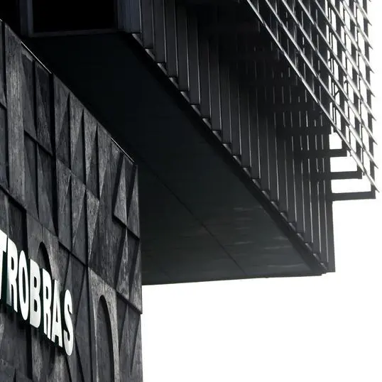 UAE, Brazil, Chinese firms in second round of bids for Petrobras refineries - sources