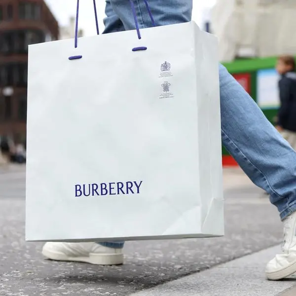 Burberry gets holiday boost from US shoppers