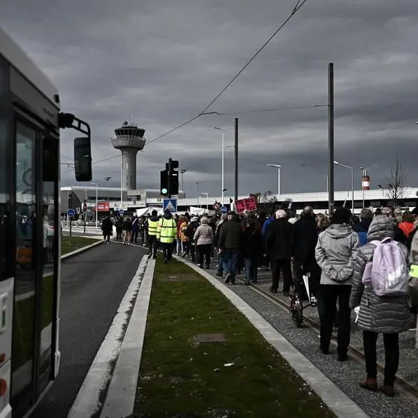 UK travellers to France face long delays for third day