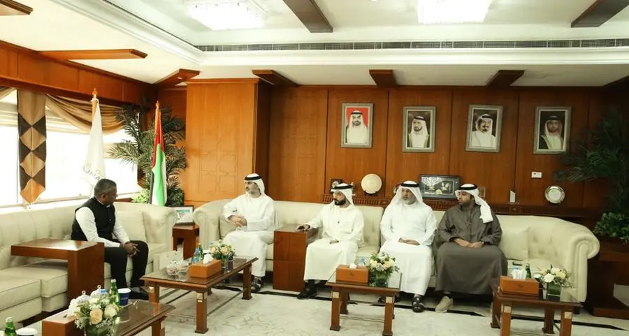 غرفة عجمان تبحث التعاون الاقتصادي والاستثماري مع القنصلية العامة للهند