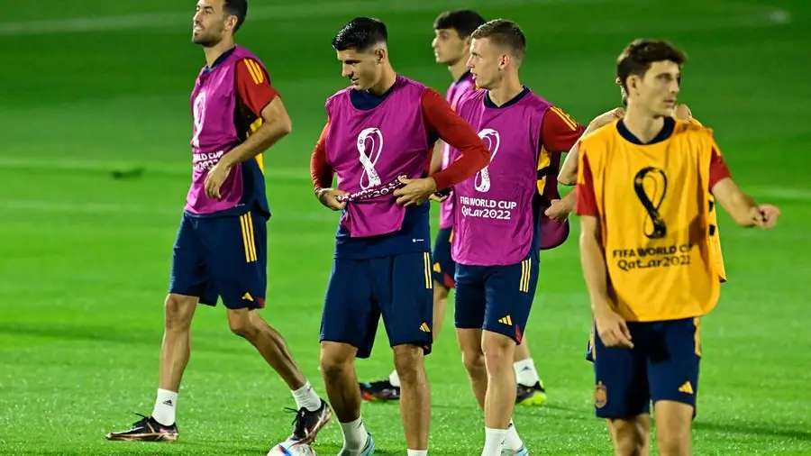 Morata dropped as Spain face Morocco in World Cup last 16