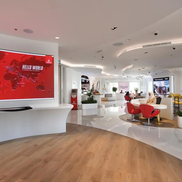 Emirates opens retail store in Dubai