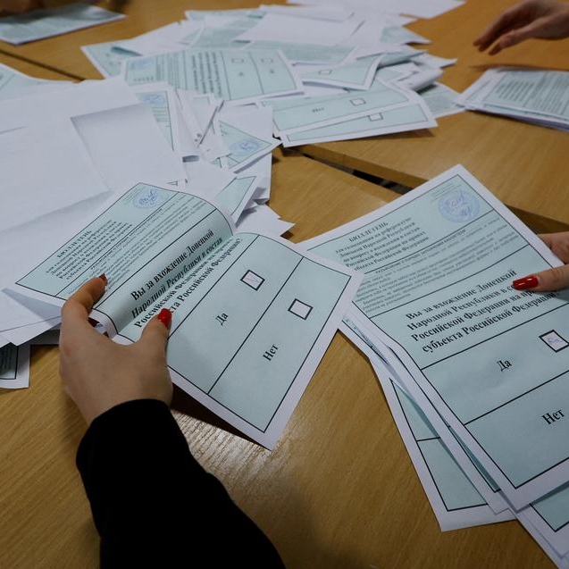 Austria condemns 'illegal sham referenda' held in Ukraine