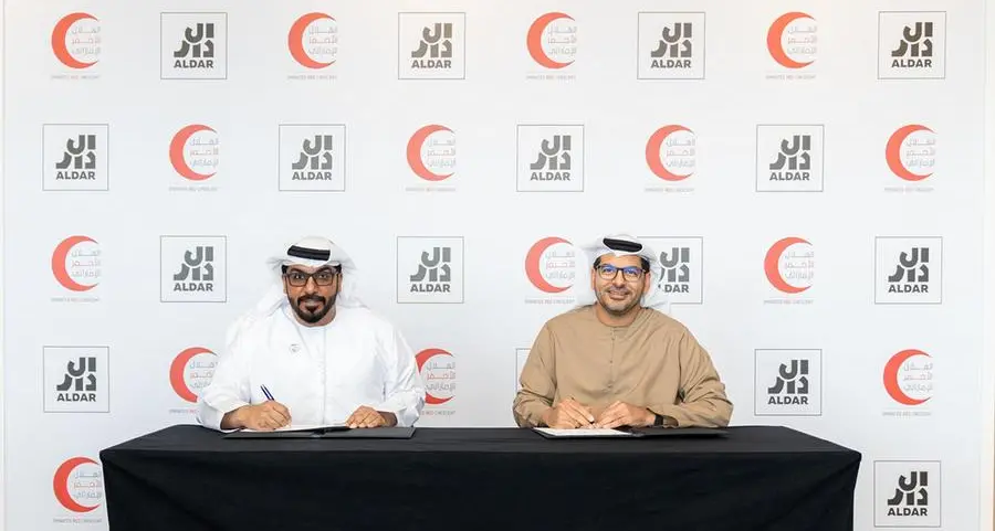Aldar signs partnership with Emirates Red Crescent to collaborate on humanitarian initiatives