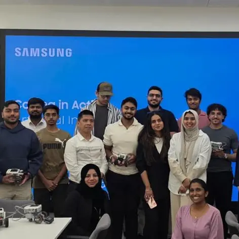 Samsung hosts interactive AI and coding session at UAE Codes 2025