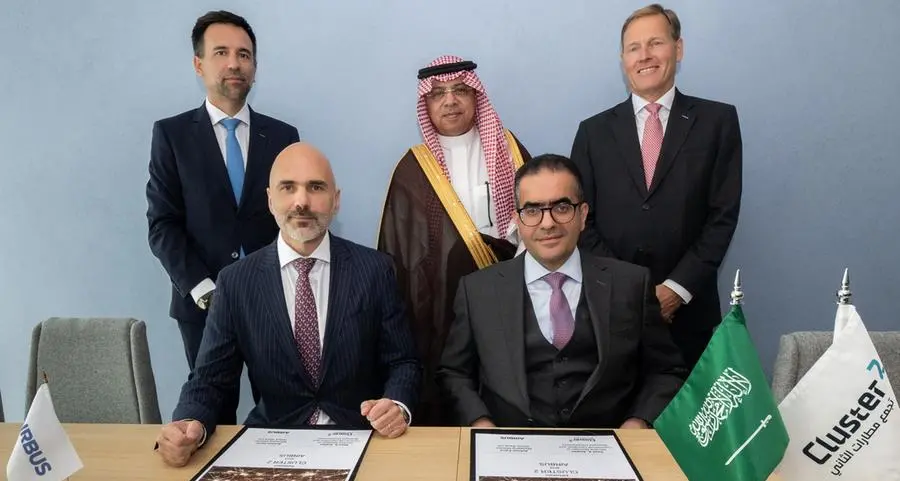 Cluster 2 signs an agreement to advance smart airport operations in Saudi Arabia