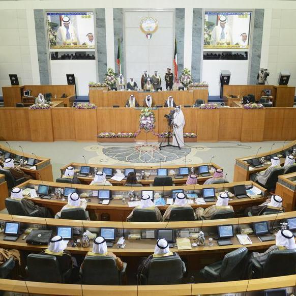 الكويت: تشكيل لجنة للتنسيق بين الحكومة ومجلس الأمة