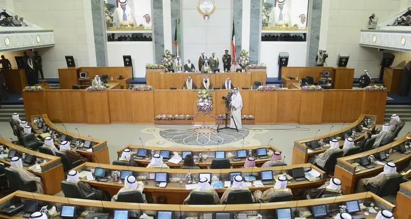 الكويت: تشكيل لجنة للتنسيق بين الحكومة ومجلس الأمة
