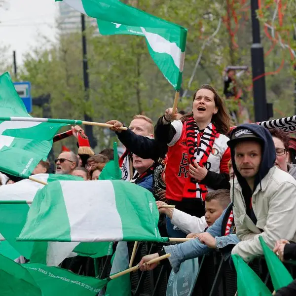 Feyenoord's Slot latest Dutch coach on Premier League radar