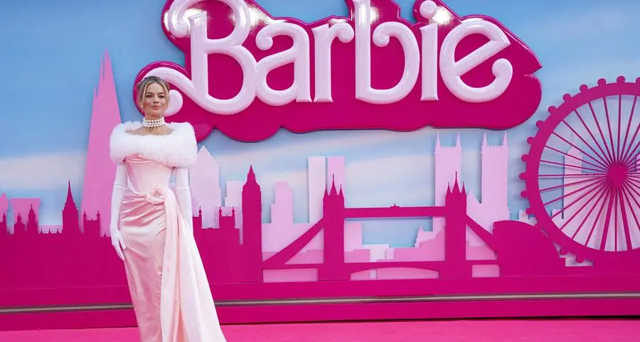 'Barbie' brings her pink party to Sunday's Golden Globes