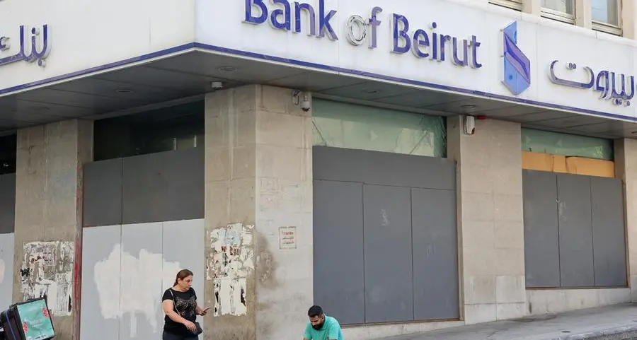 Lebanese depositor takes nearly $12,000 in own savings from frozen bank