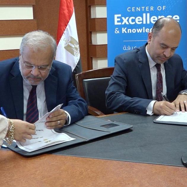 The Egyptian Banking Institute signs a cooperation agreement with Pharos University in Alexandria