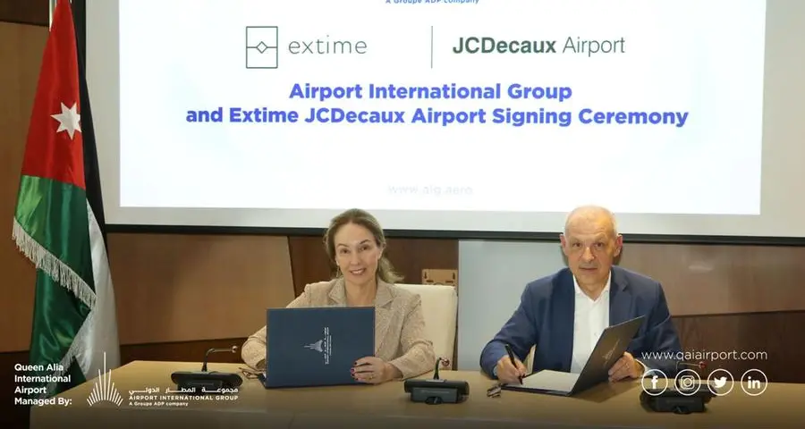 Airport International Group and Extime JCDecaux Airport sign agreement