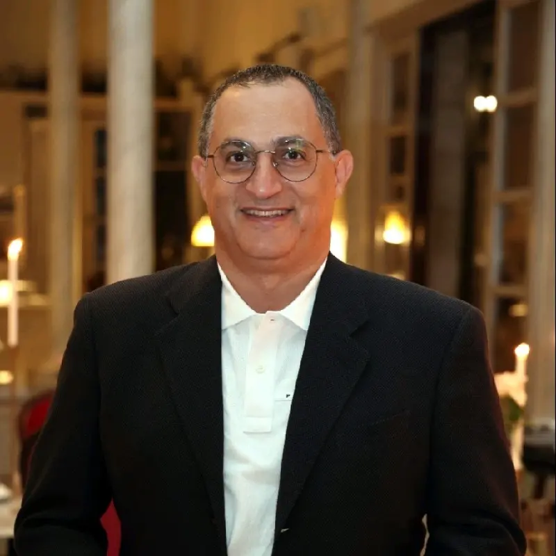 Microsoft launches Viva Sales to help businesses do more with less