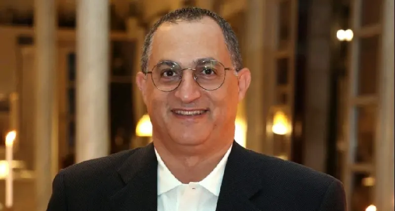 Microsoft launches Viva Sales to help businesses do more with less