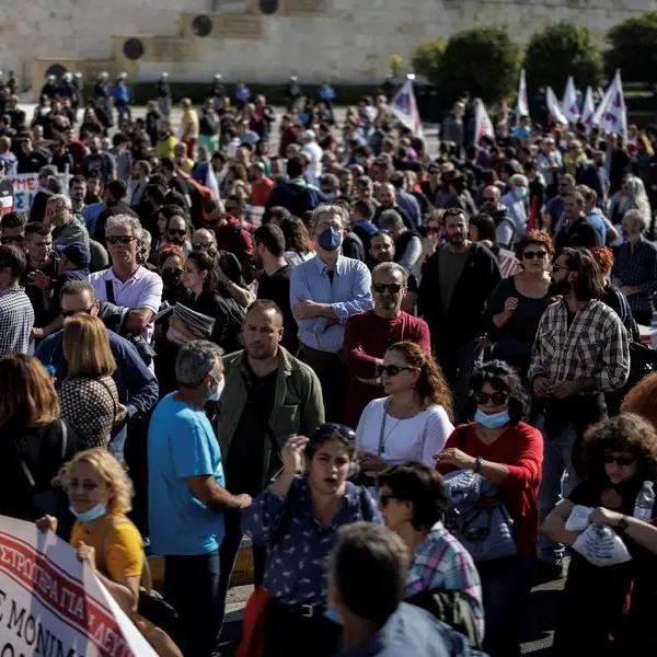 Greek workers walk out over 'suffocating' inflation