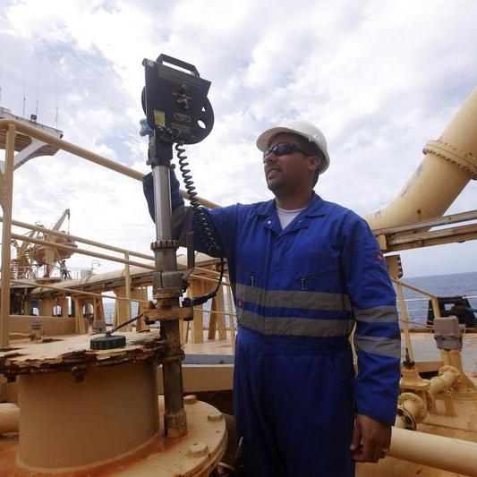 إنتاج النفط بحقل الشرارة الليبي 295 ألف برميل يوميا