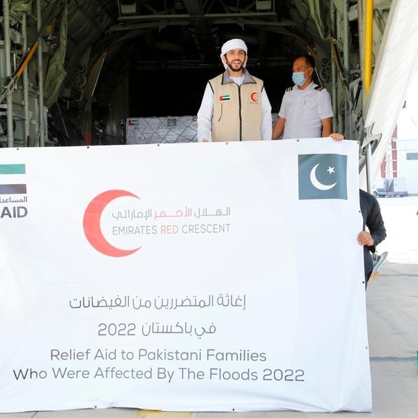 Emirates Red Crescent continues sending aircraft carrying aid to flood-hit Pakistan