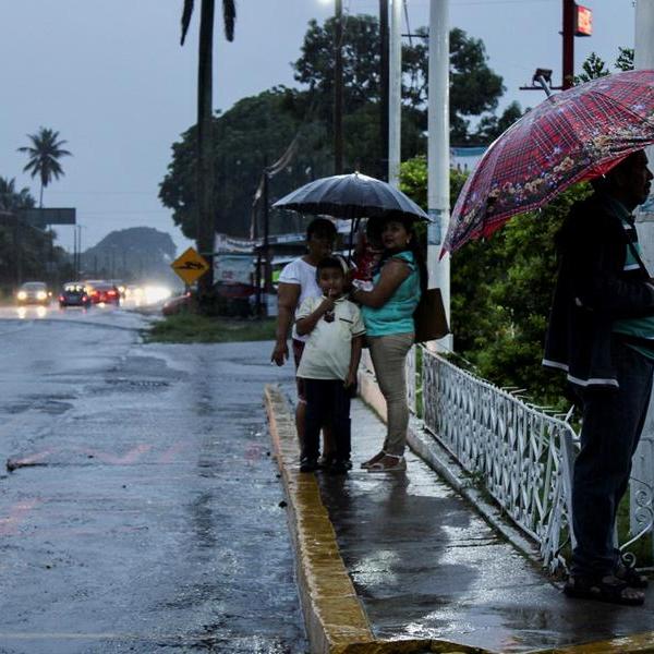 Hurricane Agatha closes in on southern Mexico bringing torrential rains