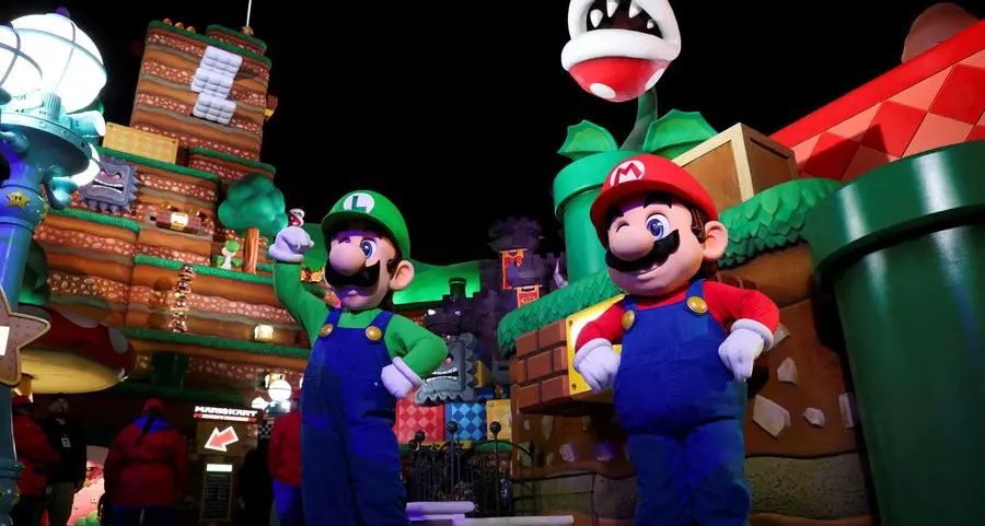 8-bit to theme park: Super Mario warps into Universal Studios Hollywood