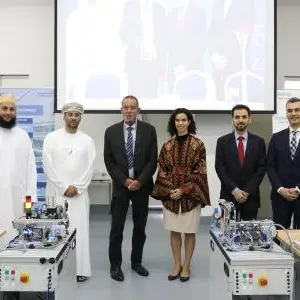 Siemens Mechatronic training laboratory opens at the German University of Technology in Oman (GUtech)