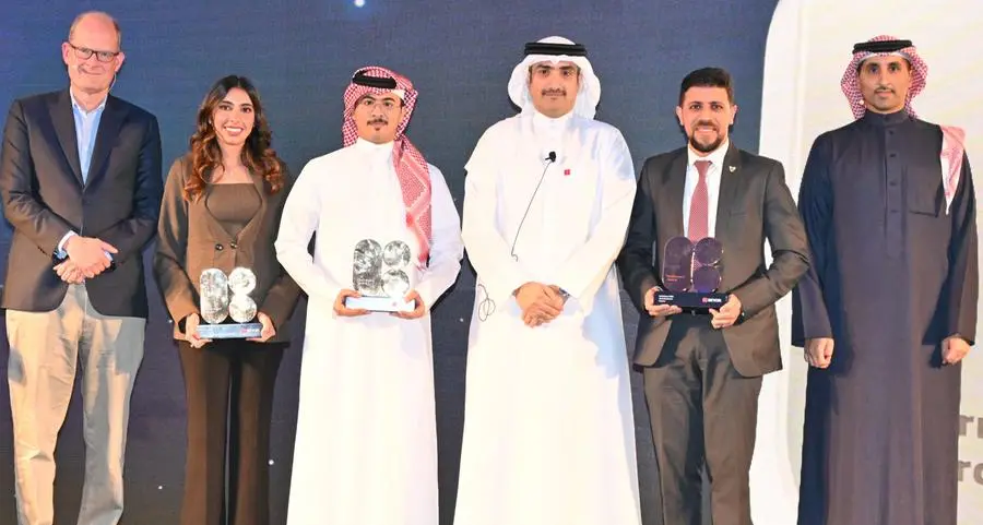 Beyon Chairman Shaikh Abdulla bin Khalifa Al Khalifa announces Chairman’s Award winners