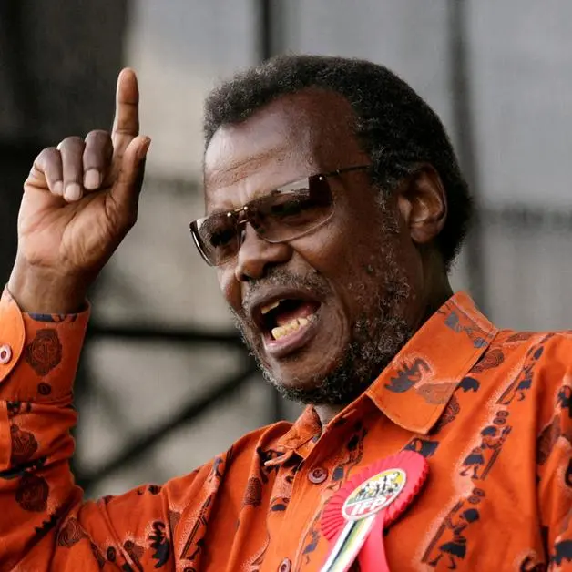 Mangosuthu Buthelezi, Zulu prince who roiled South African politics, dead at 95