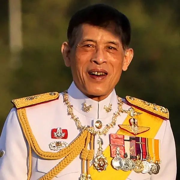 Thai king endorses new cabinet