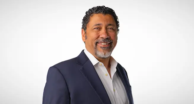 KnowledgeNet triumphs with \"Best financial innovation solution\" award and signs strategic MOU at Finnovex Middle East 2023