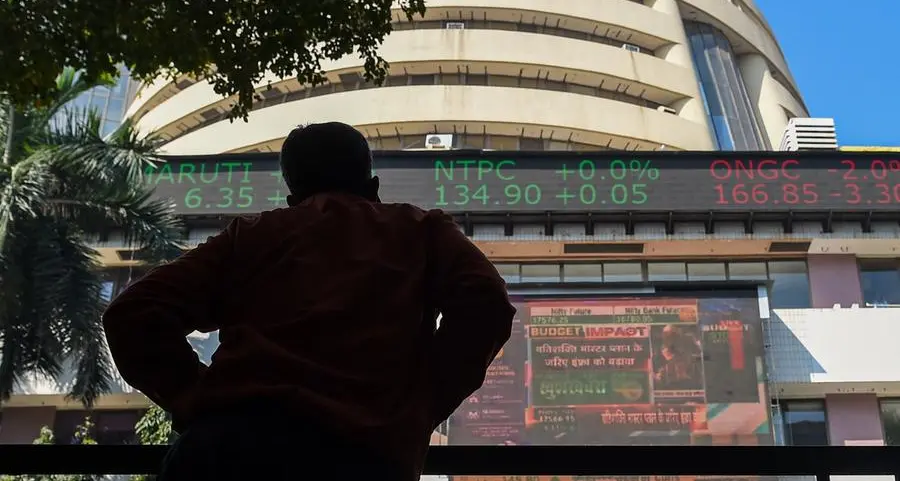 Indian shares struggle for direction ahead of GDP data