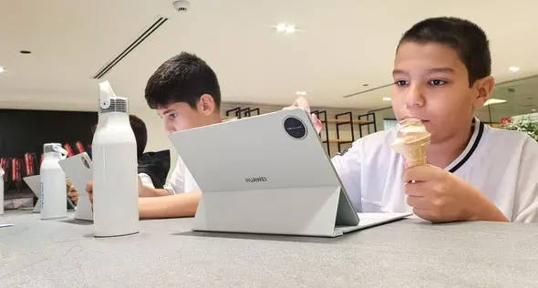 Huawei and 51Talk showcase the future of digital learning for UAE students