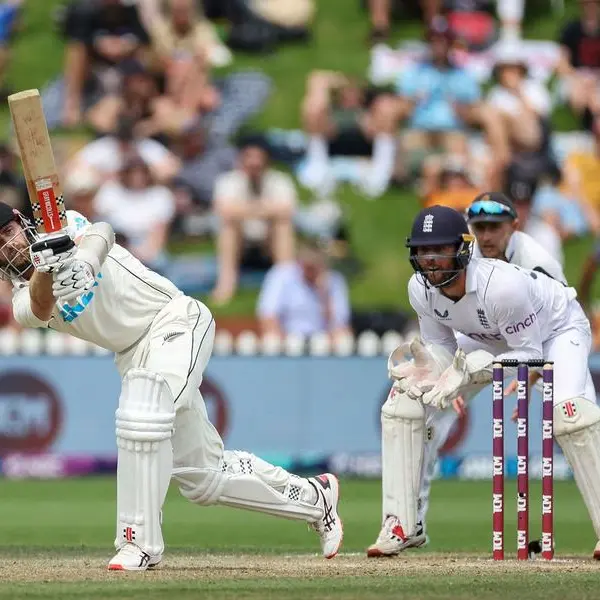 Williamson century sees New Zealand set England 258 to win second Test