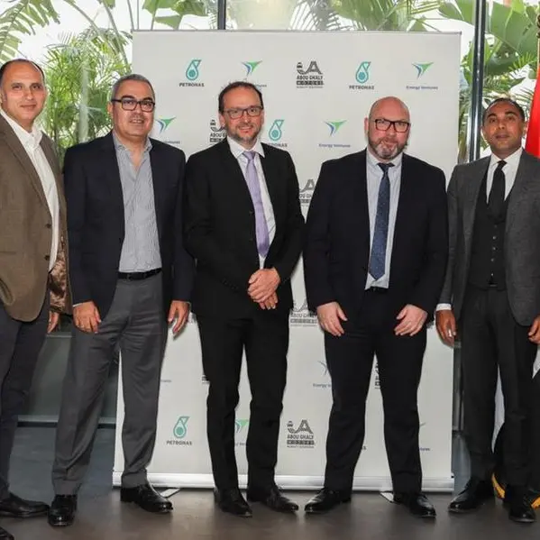 Petronas Lubricants International strengthens its presence in Egypt through EV for petroleum services