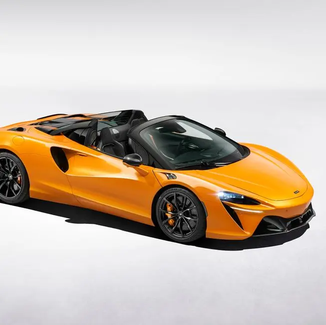 The new McLaren Artura Spider: Next-generation supercar exhilaration