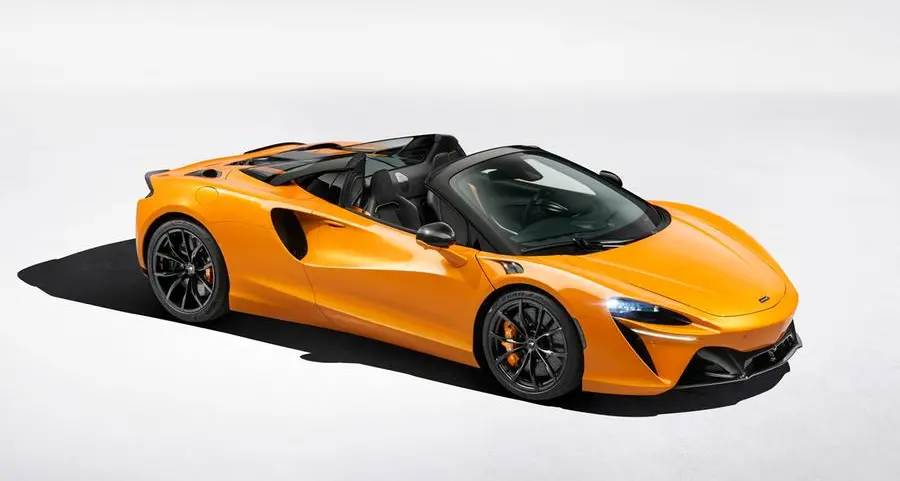 The new McLaren Artura Spider: Next-generation supercar exhilaration